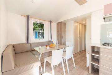 Camping pour 6 Personnes dans Varennes-sur-Loire, Région de Saumur, Photo 2