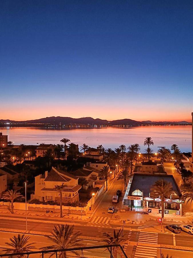 Apartamento de vacaciones para 6 personas, con piscina además de terraza y vistas - 1