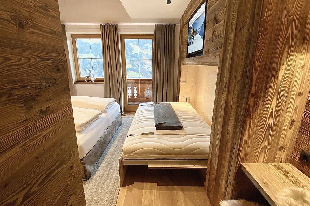 Ganze Wohnung, Apart Berg Deluxe Zillertal in Tuxer Alpen, Aschau im Zillertal