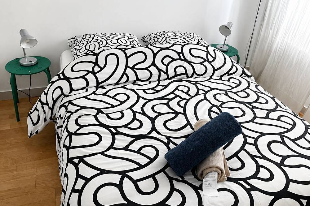 Appartement entier, Epsilona, Paris 13 à 2 min. Balcon + Parking in Le Kremlin-Bicêtre, Val-de-Marne