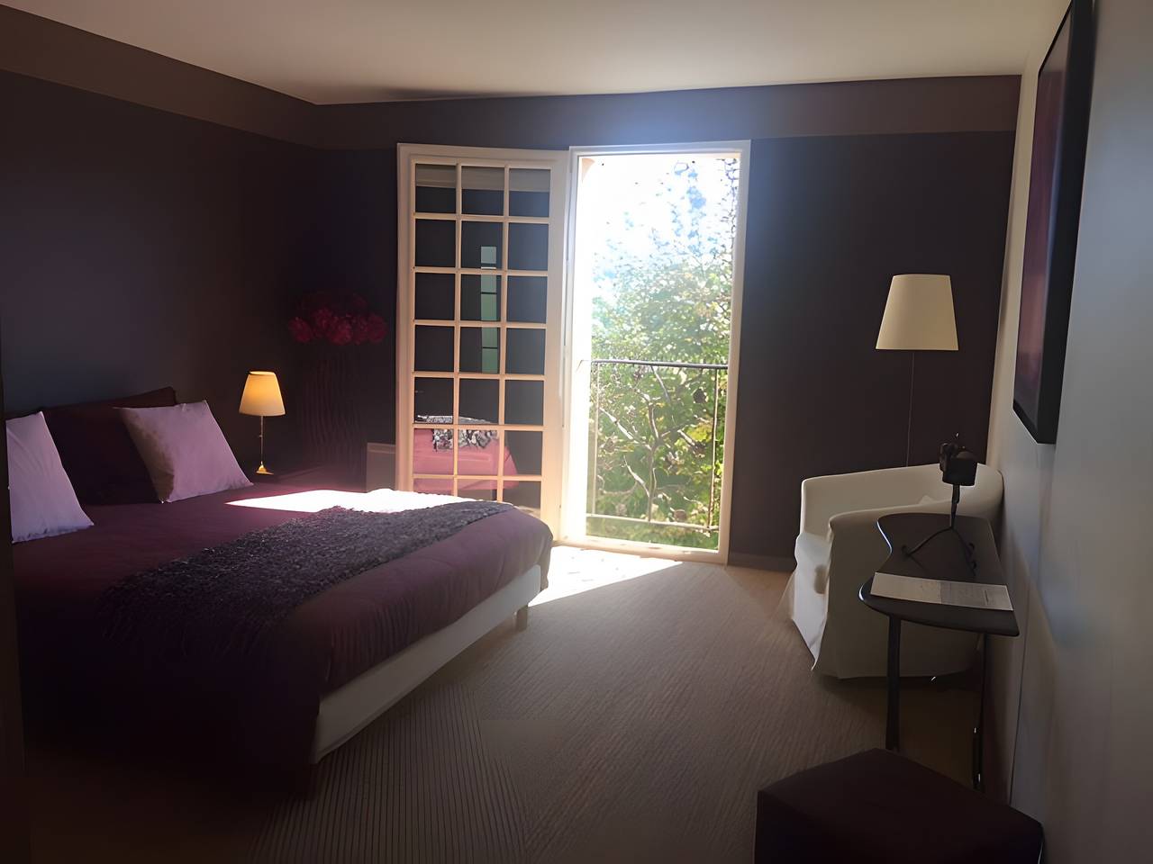 Chambre d’hôtes « Chambre Aubergine » avec piscine partagée, Proche Sarlat in Proissans, Périgord Noir