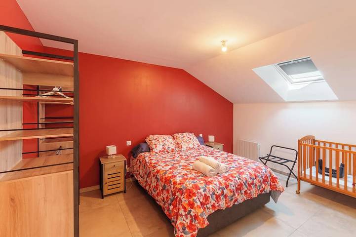 Location de vacances pour 8 personnes, avec jardin et terrasse à Gévezé - 2