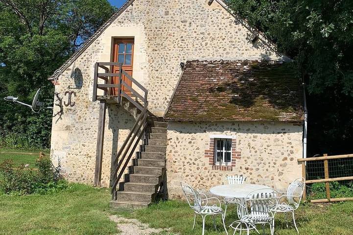 Gîte pour 4 personnes à Courcerault