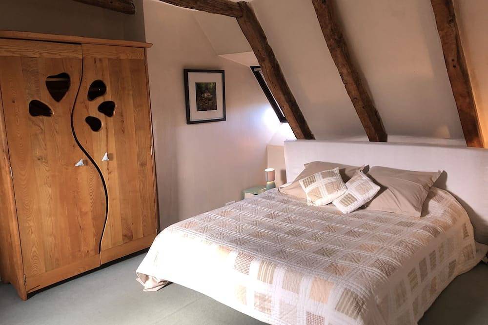 6 Schlafzimmer Haus in großem Grundstück mit Pool und Garten, Spielzimmer in Curemonte, Brive-la-Gaillarde und Umgebung