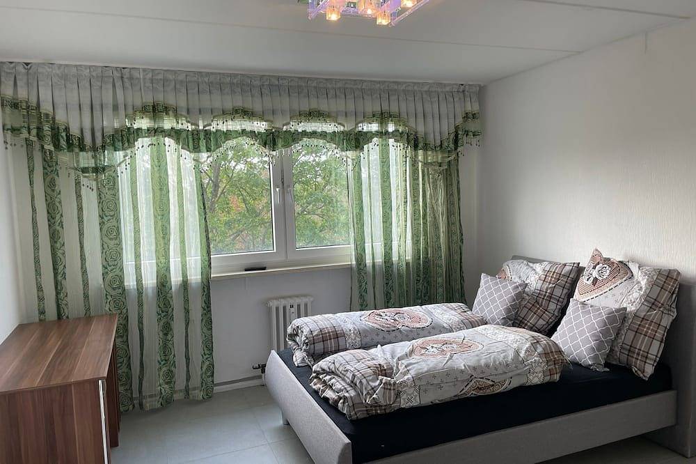 Apartamento entero, Ismail Wohnung 2 Zi. Kranichstei in Darmstadt, Hesse del Sur