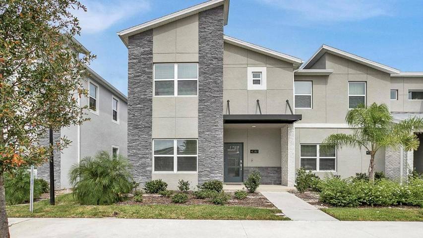 Ferienhaus für 13 Personen, mit Garten und Terrasse sowie Pool - 1