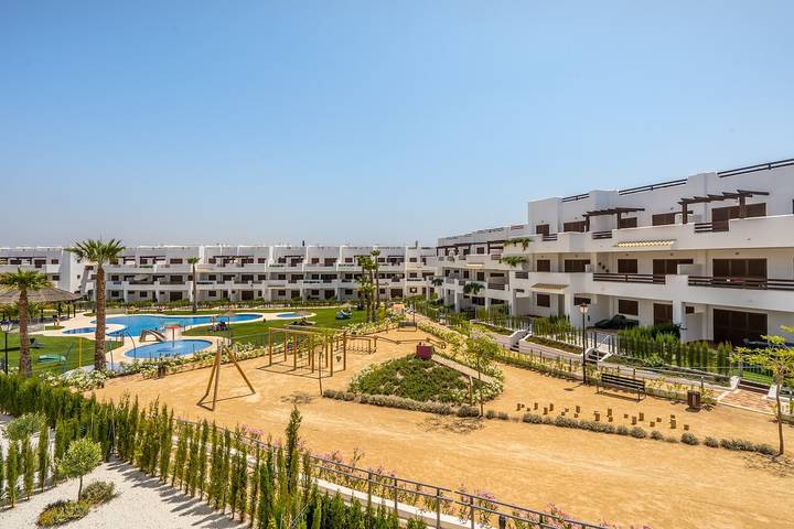 Location de vacances pour 6 personnes, avec piscine et jardin ainsi que jacuzzi et terrasse dans Mar de Pulpi