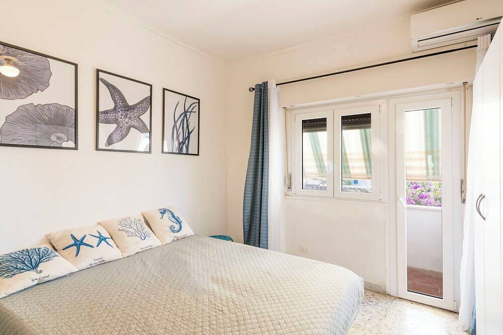 Apartamento entero, Hermoso apartamento para 8 personas con Wifi, Tv, terraza y mascotas permitida in Ardea, Provincia de Roma