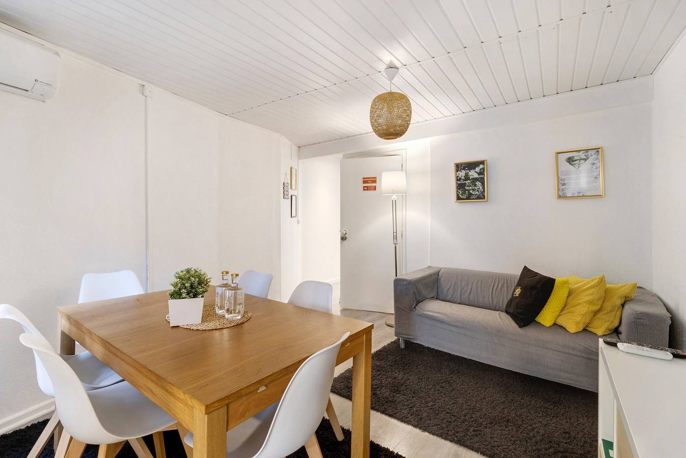 Apartamento inteiro, Apartamento 'Prestigegoldresidence 1 - Centro Histórico' com Wi-Fi e Ar Condicionado in Guimarães, Distrito de Braga