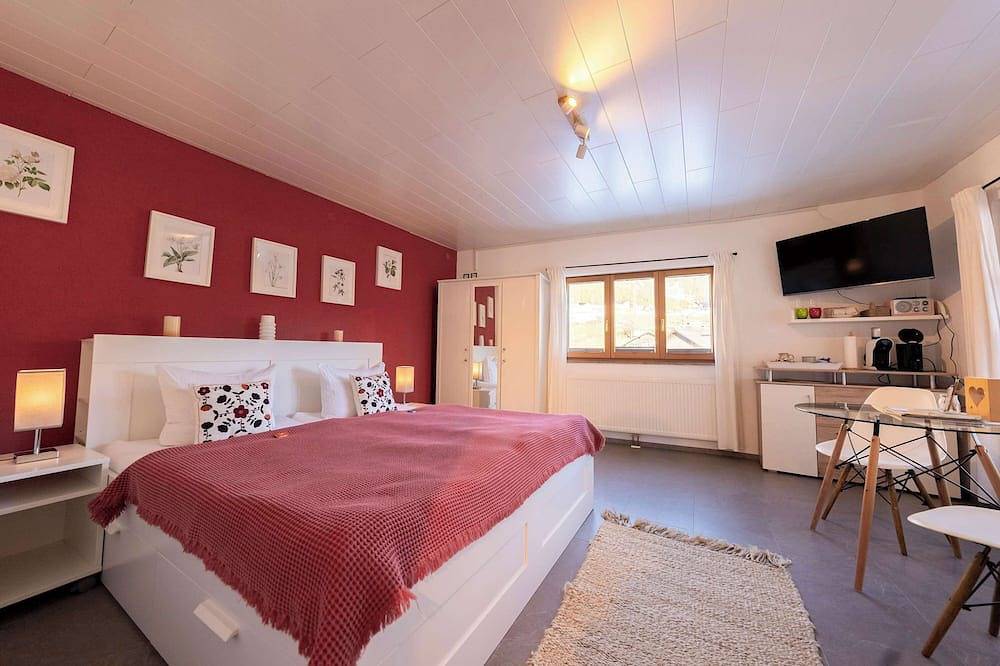 Ganze Wohnung, Krokus Studio | Relax & Natur | Parken | Fahrräder in Altaussee, Totes Gebirge