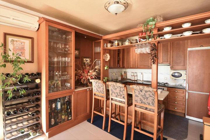 Chalet para 6 personas, con vistas además de terraza y piscina, Se admiten mascotas en Sierra de las Nieves - 2