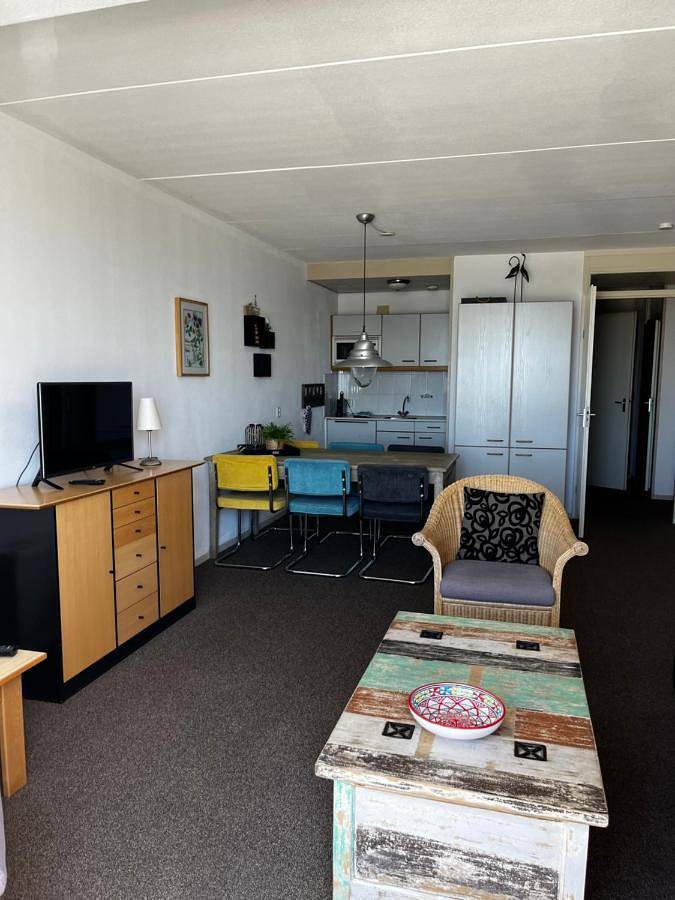 Ferienwohnung für 5 Personen, mit Balkon und Terrasse sowie Seeblick in Makkum - 2