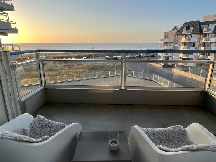 Ferienhaus mit Meerblick für 2 Personen, mit Balkon und Balkon/Terrasse in Egmond