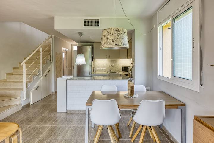 Ferienhaus 'Casa mit Pool' mit Bergblick, WLAN und Klimaanlage in l'Escala, Oberampurien