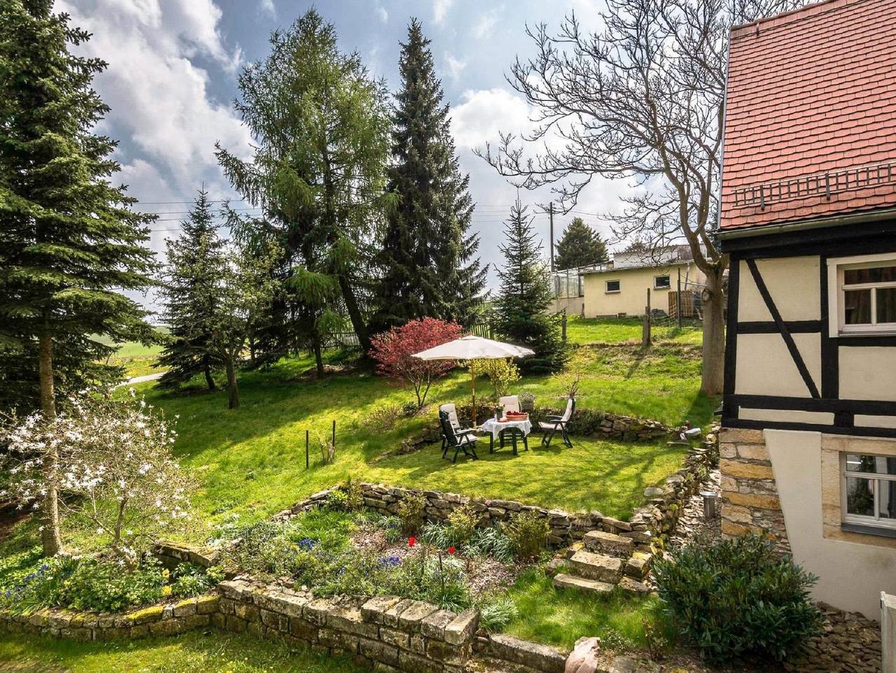 Ferienhaus Unter den Eschen - Ferienhaus, Dusche, Wc, 4 oder mehr Schlafräume in Pretzschendorf, Klingenberg