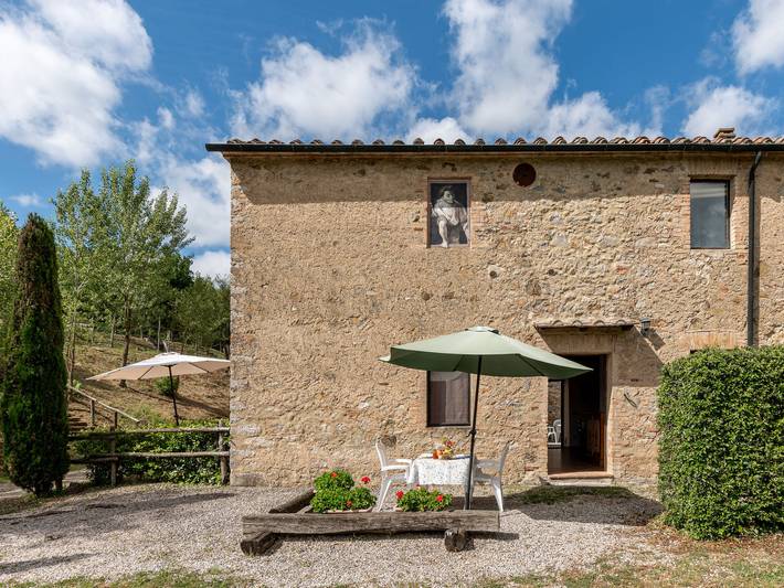 Appartamento per 3 persone, con giardino e terrazza in Montieri