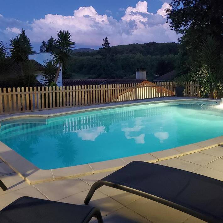 Casa rural para 8 personas, con Balcón y Terraza además de Jardín y Piscina en Fuenterrabía - 2