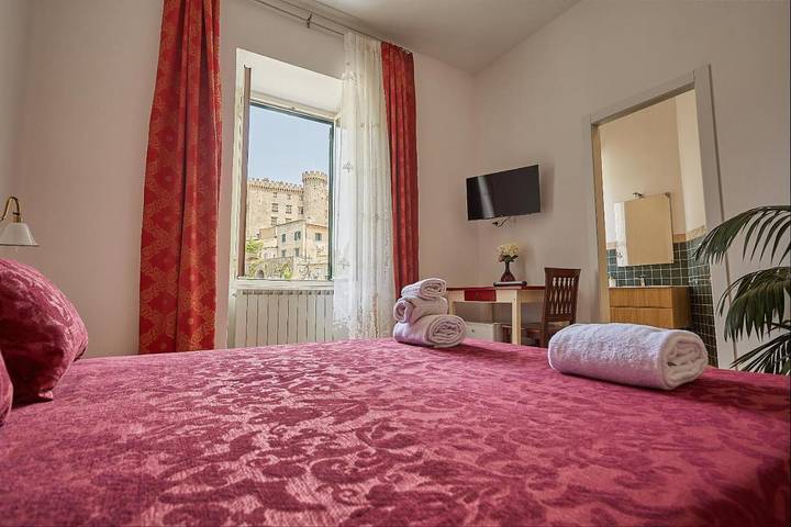 B&b per 4 persone, con Terrazza e Panorama a Bracciano