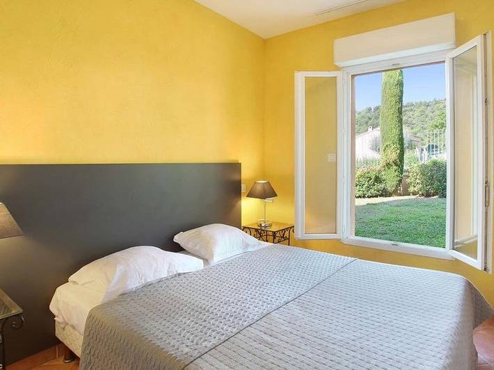 Camping pour 4 personnes, avec bassin pour enfant et sauna dans les Alpes-de-Haute-Provence - 3