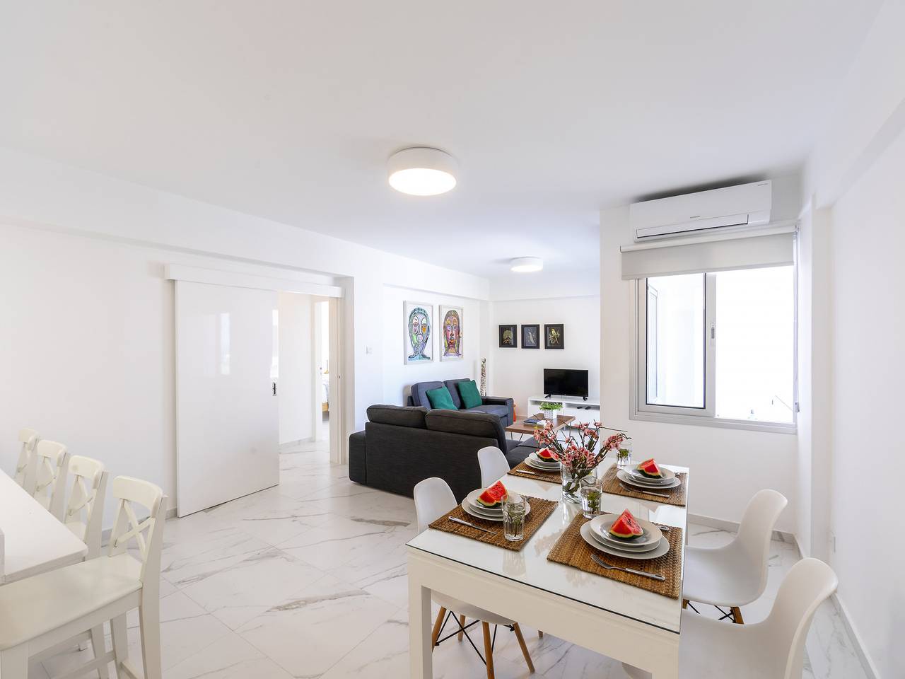 Cały apartament, The Perfect Holiday Apartment minutes from the Beach in Larnaca, Larnaca Apartment 1401 in Mackenzie Beach, Powiat Larnaki