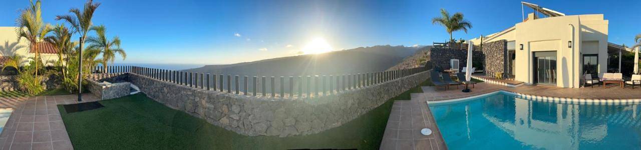 Chalet para 6 personas, con piscina además de vistas y jardín, Se admiten mascotas en La Gomera - 2