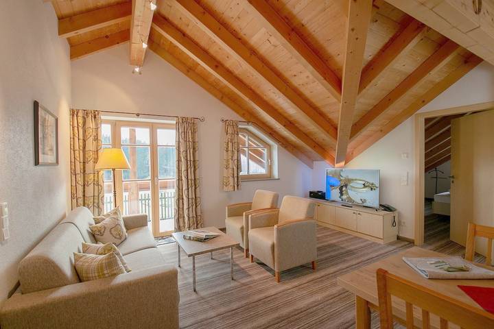Ferienwohnung für 2 Personen, mit Balkon und Terrasse sowie Garten in Immenstadt