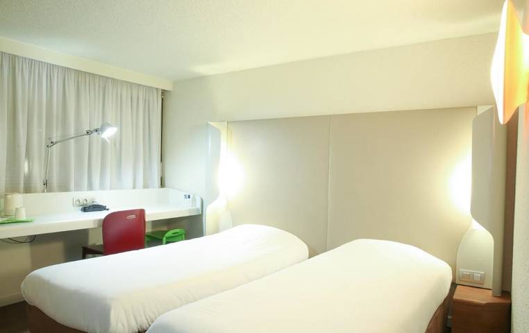 Hôtel pour 2 personnes, avec jardin et terrasse, animaux acceptés à Sainte-Luce-sur-Loire - 3