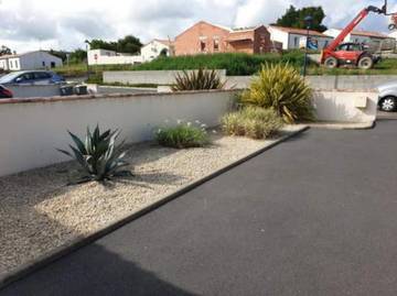 Location de vacances pour 5 personnes, avec terrasse, animaux acceptés à Saint-Révérend