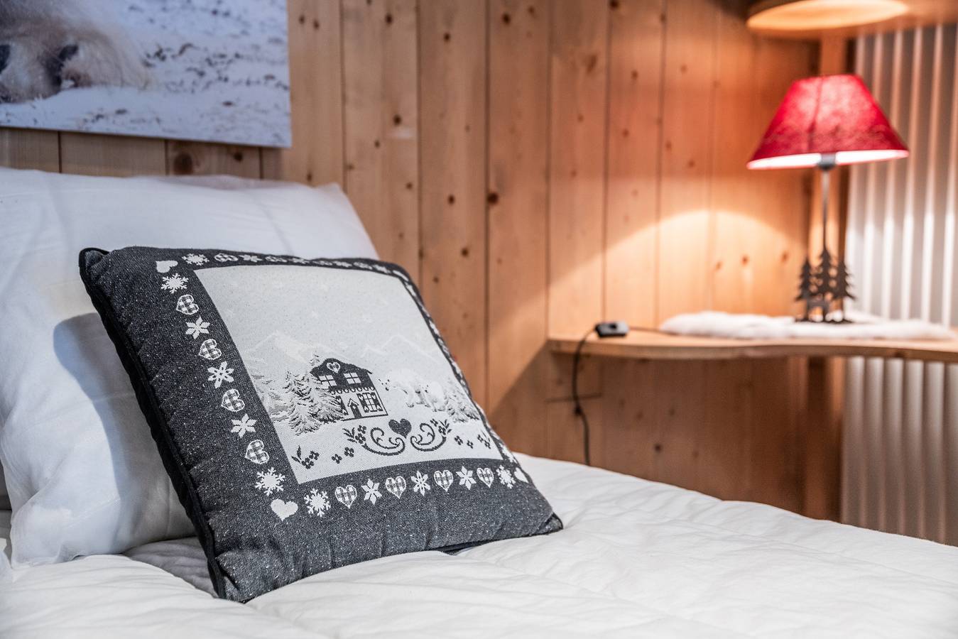 Entire apartment, Apartment 'Au Rêve Savoyard 3' with Shared Terrace, Shared Garden, for 6 People in Station de Morillon, Grand Massif