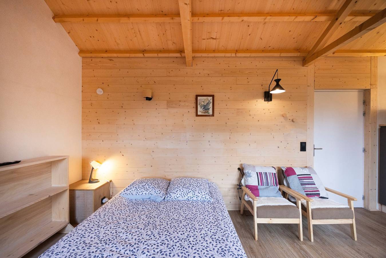 Appartement entier, Appartement 'Cabane' avec Wi-Fi et climatisation in Marcellaz-Albanais, Région d'Annecy