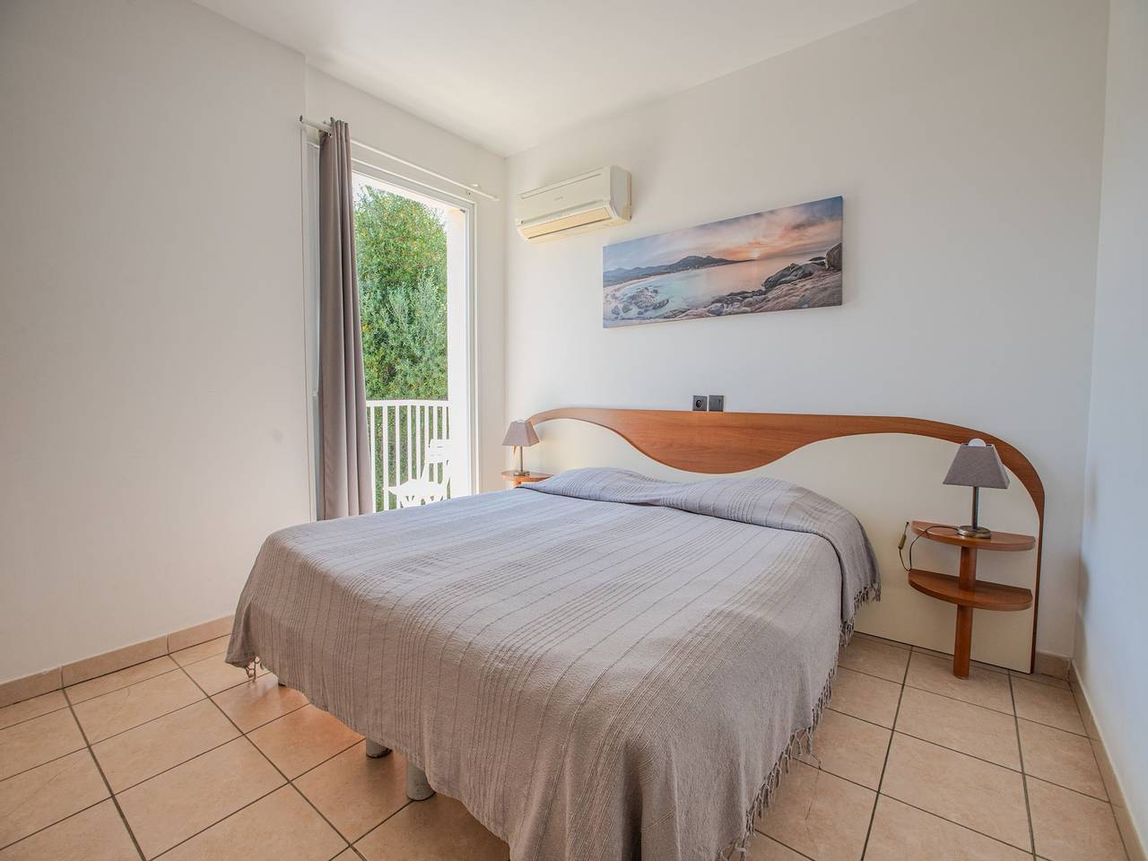 Holiday home in Algajola, 100 m from beach in Aregno, Région de Calvi