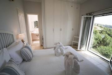 Villa for 6 People in Kalami, Corfu, Photo 3