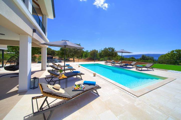 Ferienhaus für 10 Personen, mit Balkon und Garten sowie Pool und Sauna in Pinezici - 4