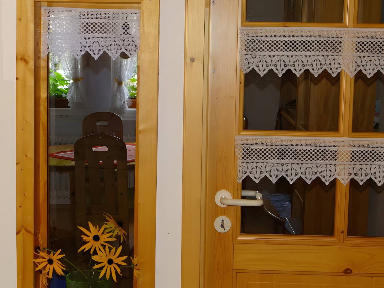 Hel lejlighed, Holiday Apartment '4, 36sqm' with Shared Garden and Wi-Fi in Triberg, Central Black Forest