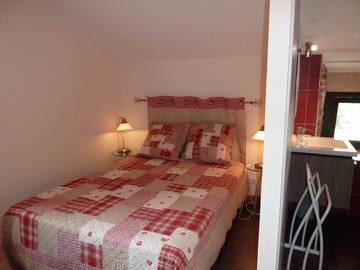 Gîte pour 10 Personnes dans Leynes, Région de Mâcon, Photo 3