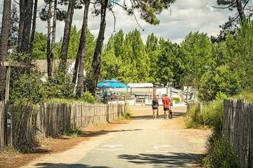 Camping pour 5 Personnes dans La Faute-sur-Mer, Vendée, Photo 4