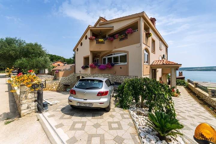 Ferienwohnung für 4 Personen, mit Balkon und Garten - 1