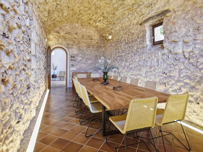 Finca für Gruppen für 8 Personen, mit Garten und Pool sowie Terrasse, kinderfreundlich in Sencelles - 4