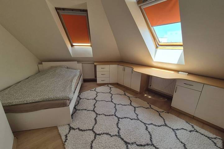 Ganze Wohnung, Quelle Apartment - 2Br Apartment mit privatem Gartenanschluss und Sauna in Ketschkemet, Kecskeméti járás