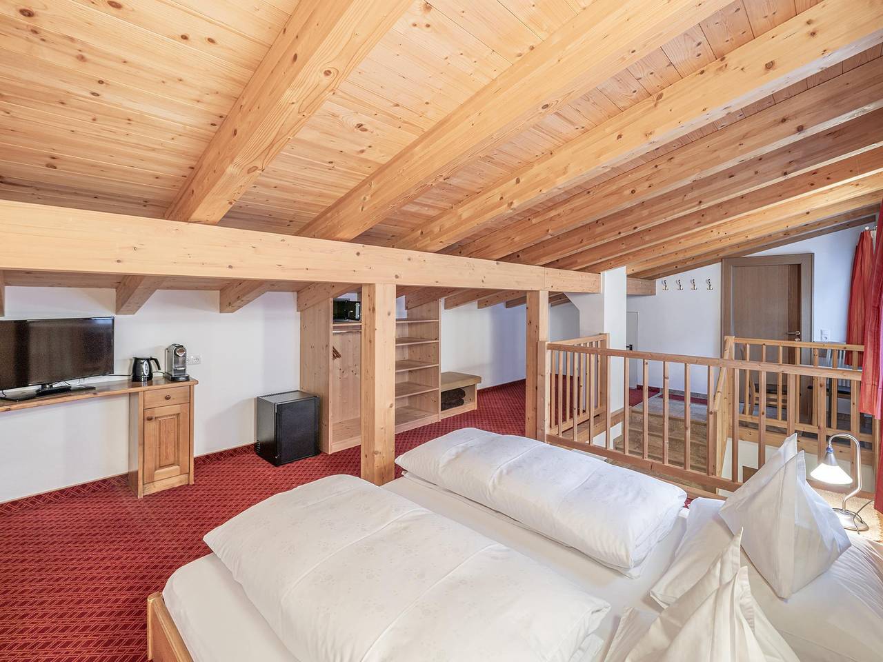 Ganze Ferienwohnung, Doppelzimmer im Dachgeschoss in Obergurgl, Sölden (Österreich)