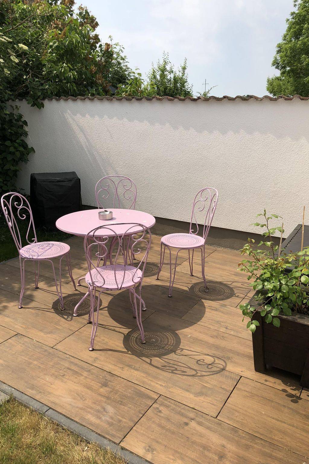 Ganze Wohnung, Traumhafte Ferienwohnung im Reetferienhaus in Schaprode, Rügen