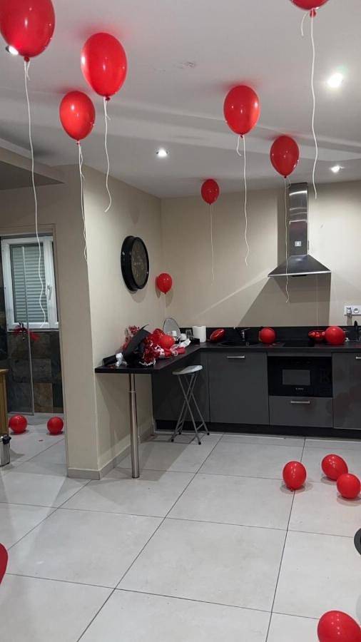 Appart’hôtel pour 4 personnes, avec jacuzzi ainsi que sauna et terrasse