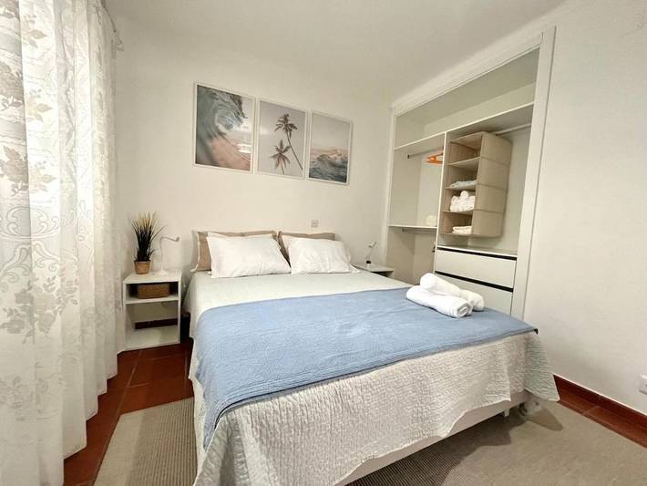 Apartamento de férias para 4 pessoas, com jardim e vista em Lourinhã
