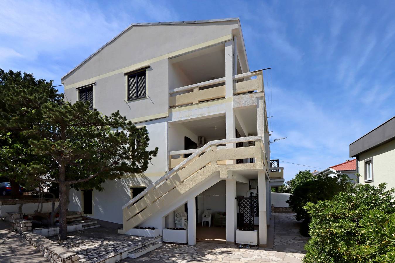 Entire apartment, Two bedroom apartment with terrace and sea view Pag A-18325-d in Pag Town, Pag Island