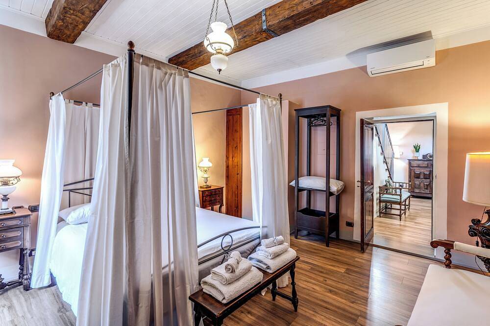 Entire apartment, Between the towers in Tarquinia, Viterbo Province