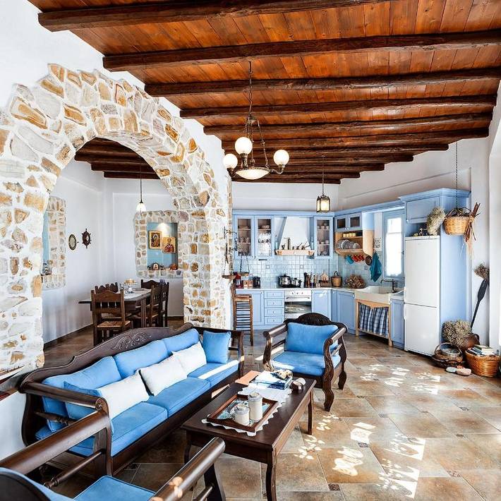 Villa pour 9 personnes, avec piscine ainsi que vue et balcon dans Milos - 3