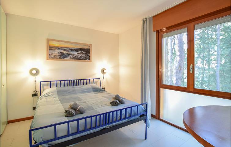 Appartement de vacances entier, Appartement de 120 m² avec piscine et parking près de la plage in Lignano Riviera, Lignano Sabbiadoro