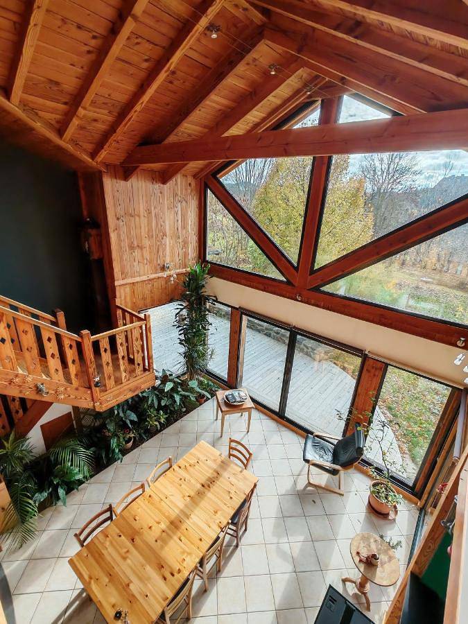 Location de vacances pour 8 personnes, avec terrasse et jardin à Saint-Julien-Chapteuil - 2