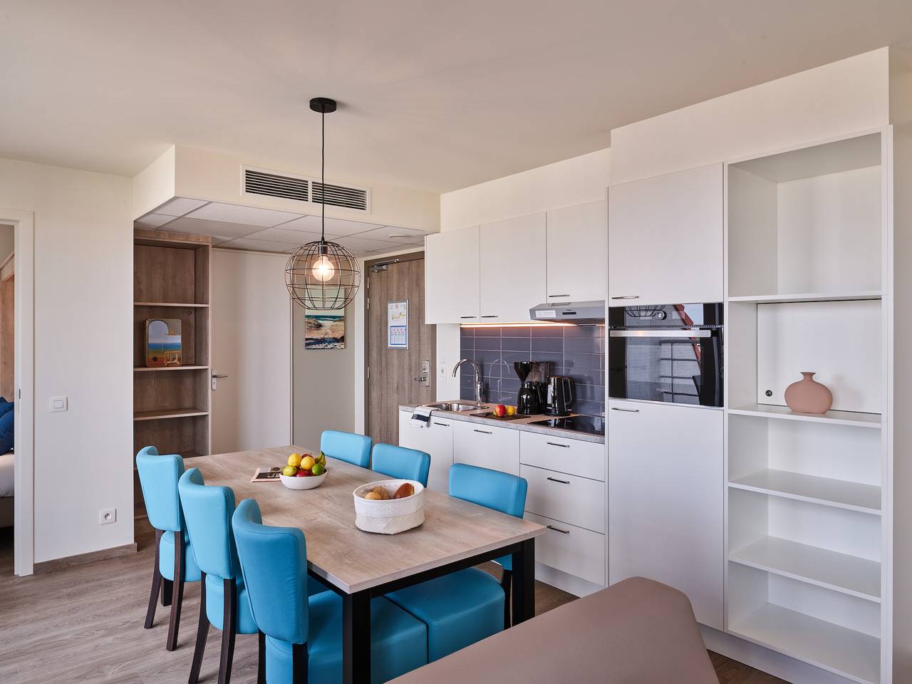 Holiday Suites Zeebrugge — Suite | 6 Personen in Brügge, Belgische Küste