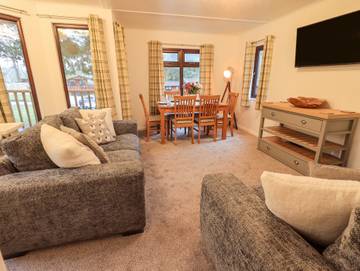 Chalet for 6 People in Cumbria, North West England, Photo 2